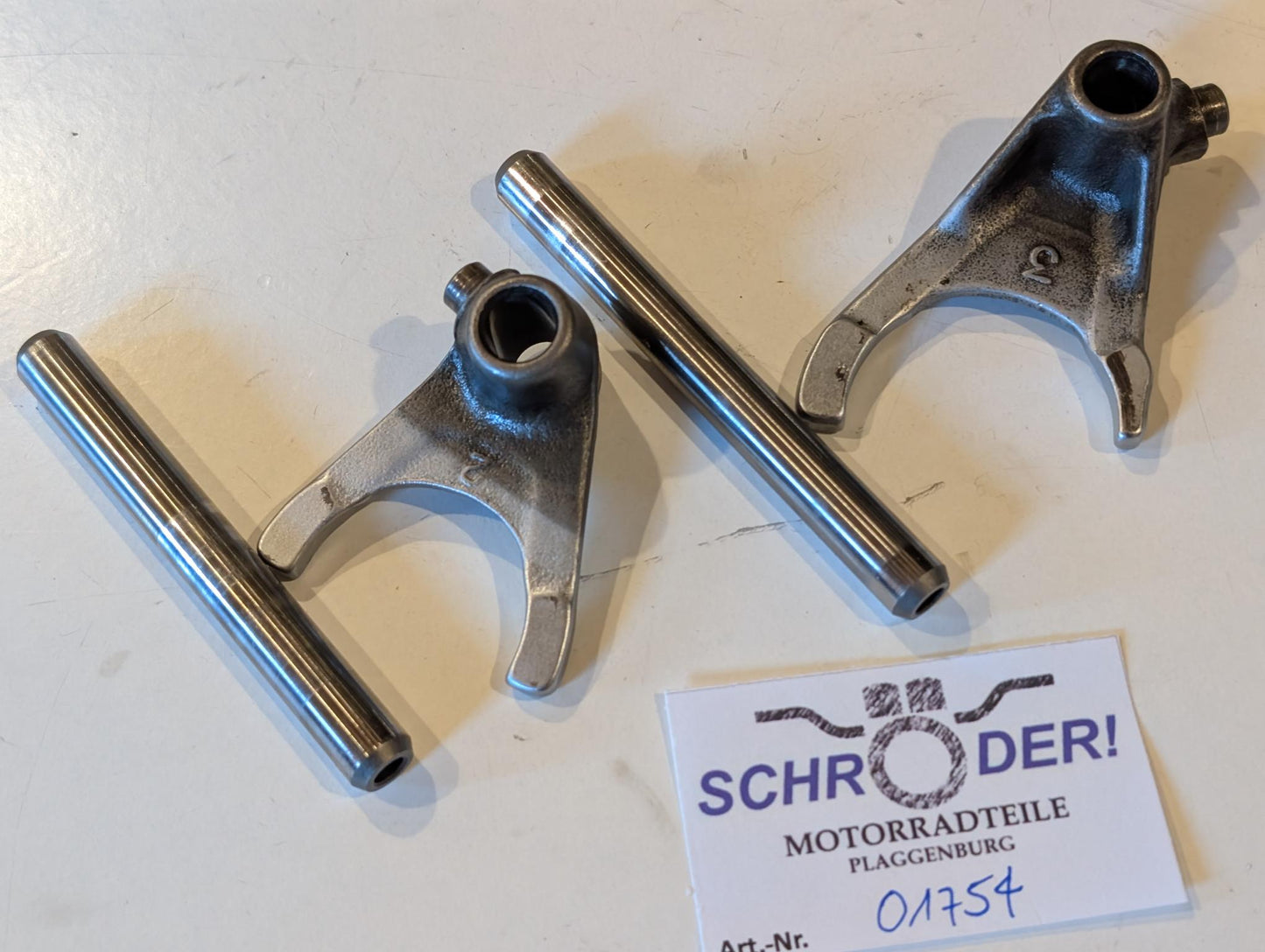 Yamaha XT600Z 1VJ 3AJ Schaltgabeln Nr 2 und 3 5Y1-18512-00 5Y1-18513-00 und Schaltgabelwellen Führung 34K-18531-00 34K-18535-00, gebraucht