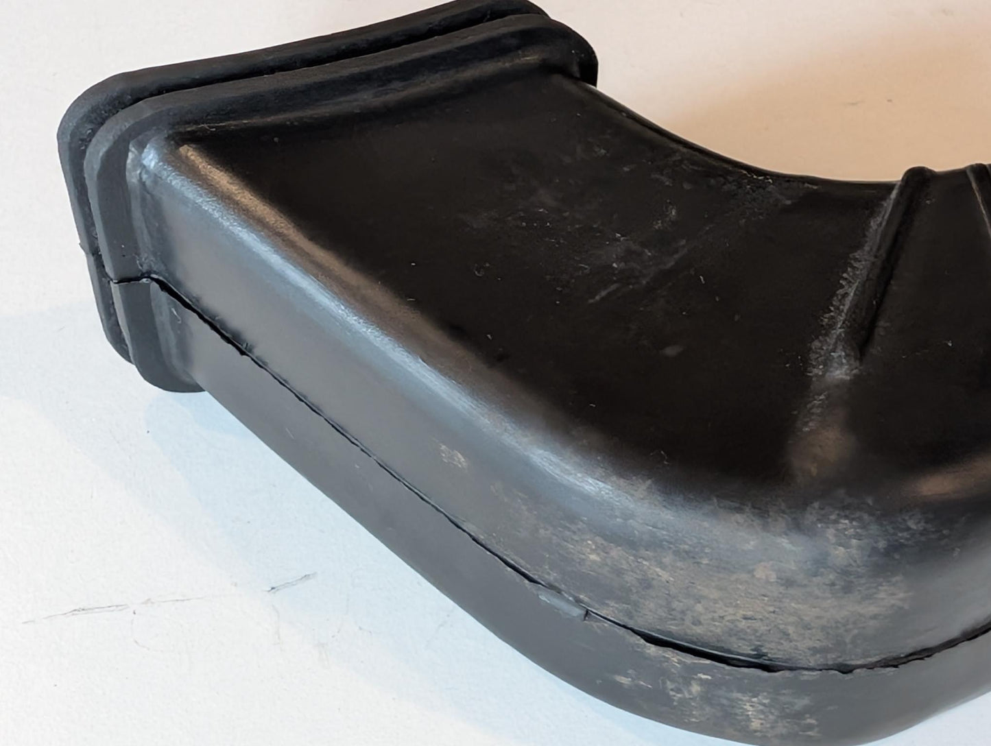 Yamaha XT600Z 1VJ Ansaugkanal Ansauggummi 1VJ-14437-00 rechts oder links Luftfilterkasten, gebraucht