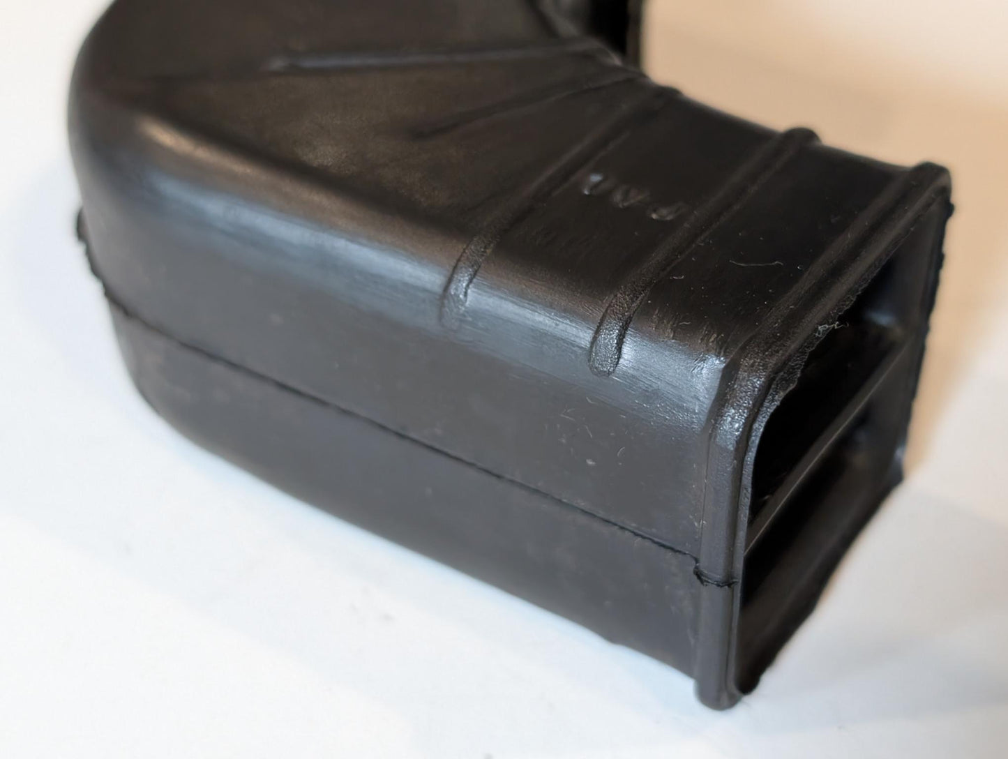 Yamaha XT600Z 1VJ Ansaugkanal Ansauggummi 1VJ-14437-00 links oder rechts Luftfilterkasten, gebraucht