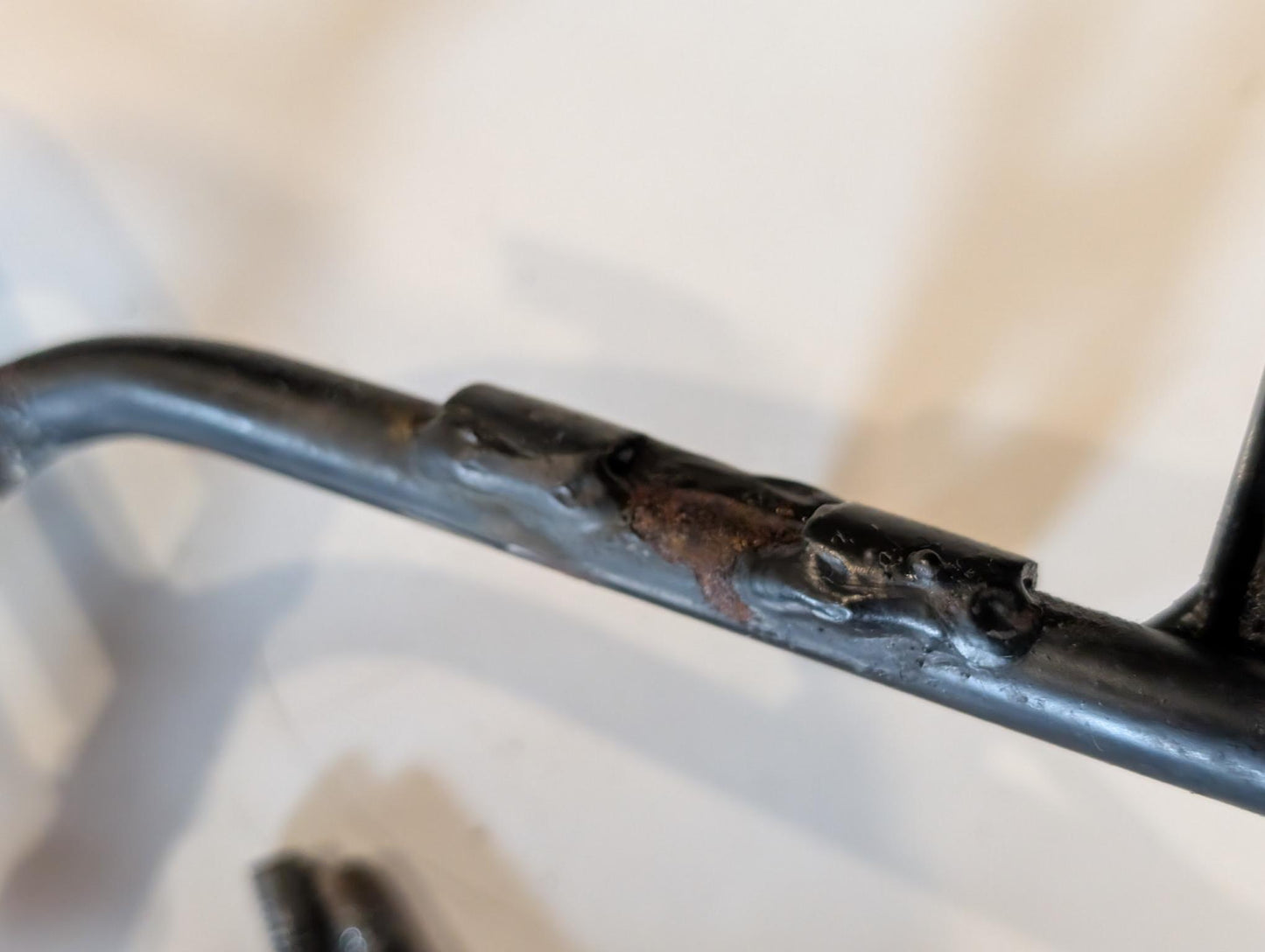Yamaha XT600Z 1VJ Halterung Nebenrahmen 1VJ-23174-00 Scheinwerfer Instrumentenhalterung Geweih, gebraucht