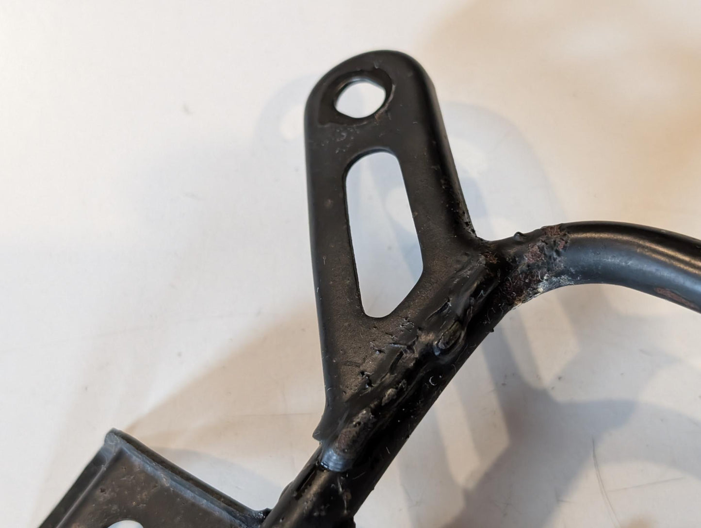 Yamaha XT600Z 1VJ Halterung Nebenrahmen 1VJ-23174-00 Scheinwerfer Instrumentenhalterung Geweih, gebraucht