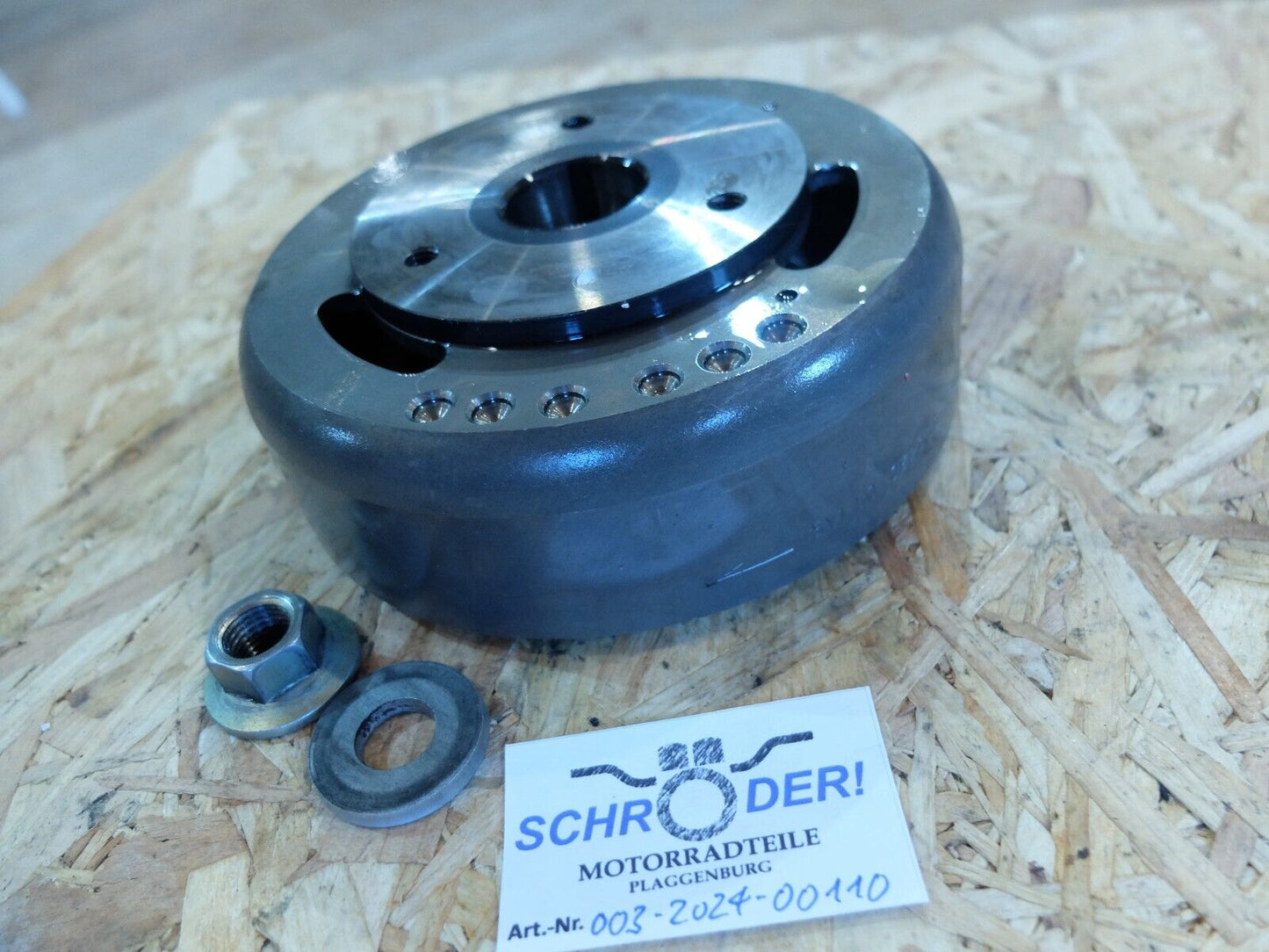 Yamaha XT600 2KF 2NF u.a. Lichtmaschinen-Rotor mit Scheibe und Mutter gebraucht
