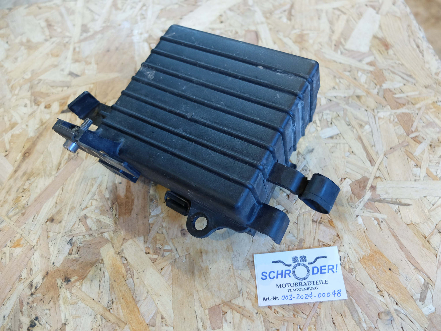 Yamaha XT600 2KF 2NF u.a. Original Batteriefach Batteriehalter, gebraucht