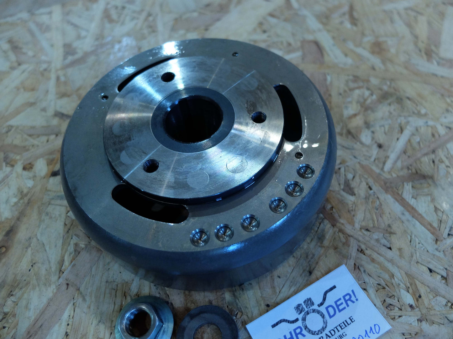 Yamaha XT600 2KF 2NF u.a. Lichtmaschinen-Rotor mit Scheibe und Mutter gebraucht