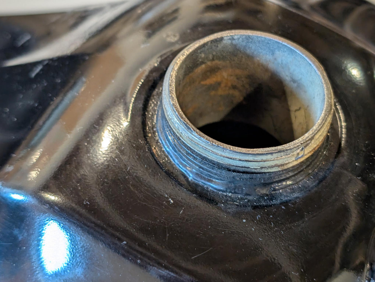 Yamaha XT550 5Y3 Benzintank Kraftstofftank 5Y1-24110-00, gebraucht