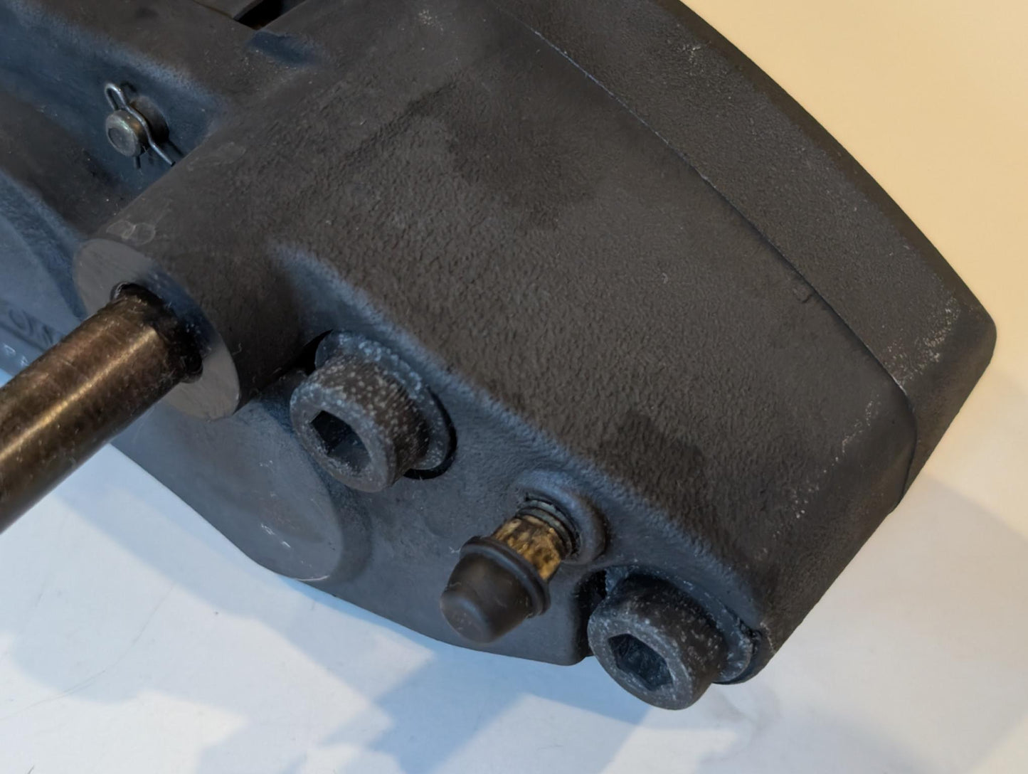 Yamaha GTS1000A 4BH Bremssattel vorne 4BH-2580T-01, gebraucht