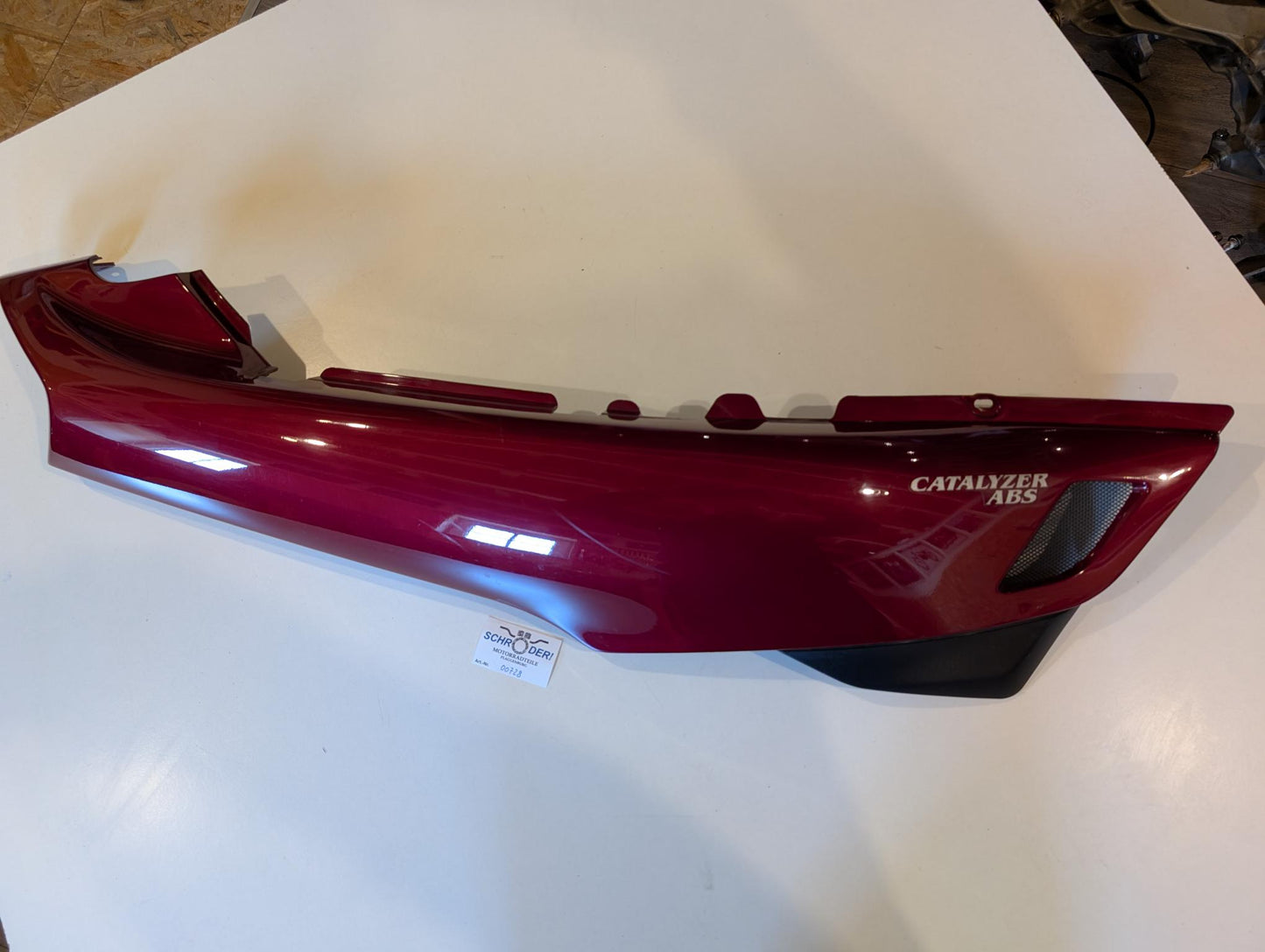 Yamaha GTS1000A 4BH Heckverkleidung Seitendeckel rechts rot 4BH-Y2172-20/30