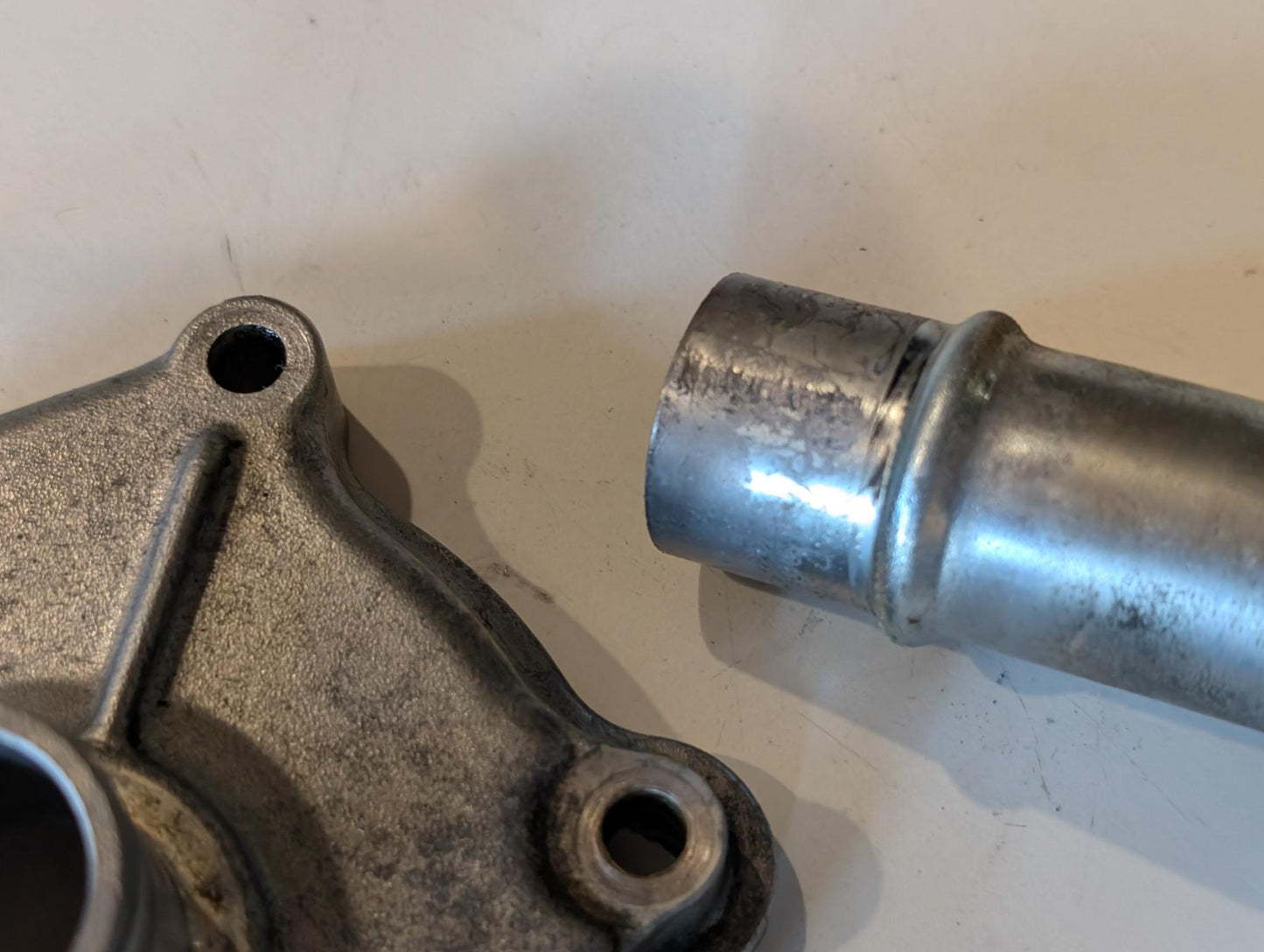 Yamaha GTS1000A 4BH Rohr Deckel Wasserpumpe 4BH-12422-00 3DX-12469-00, gebraucht