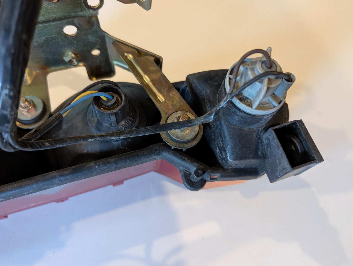 Yamaha GTS1000A 4BH Rücklicht Schlusslicht 4BH-84710-00 inkl. Halterung, gebraucht