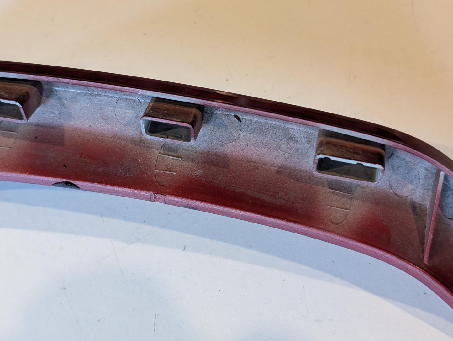 Yamaha GTS1000A 4BH untere Rücklichtverkleidung rot 4BH-2172X-00, gebraucht