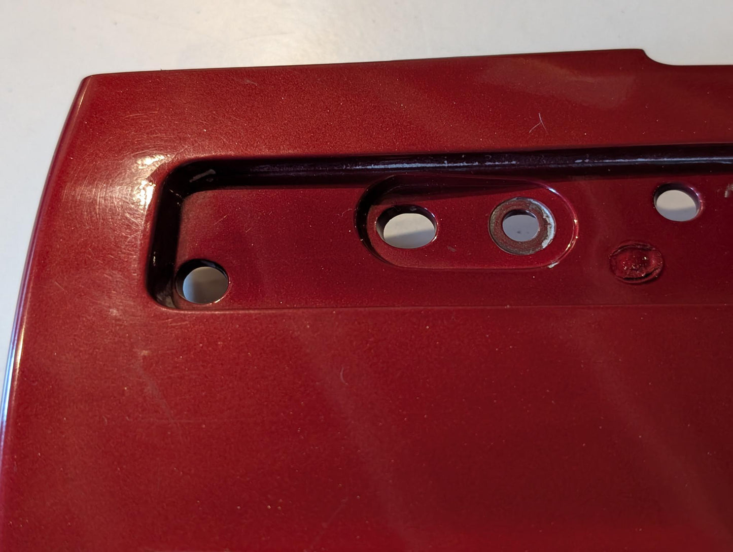 Yamaha GTS1000A 4BH Verkleidungsdeckel Heck 4BH-Y2165-00 rot, gebraucht